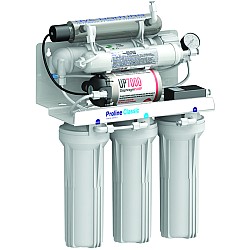 Système d'osmose inverse avec lampe UV